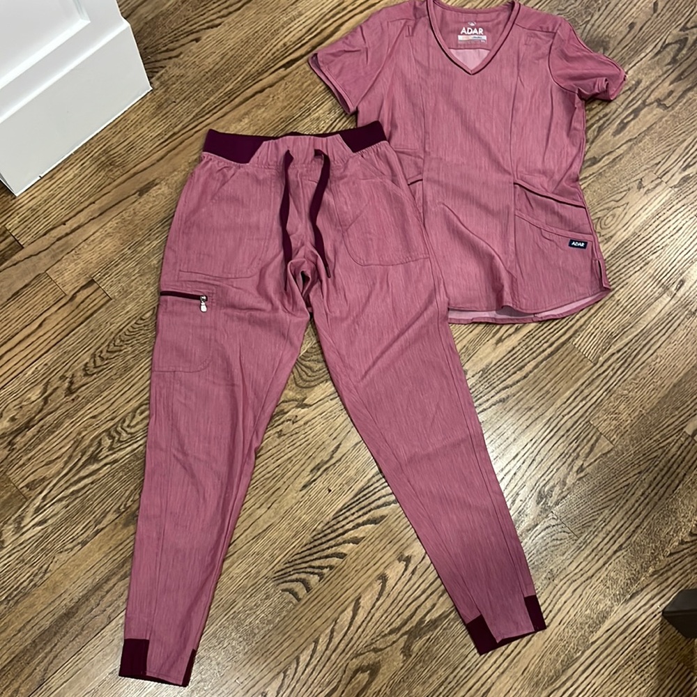 Adar pro women jogger scrubs